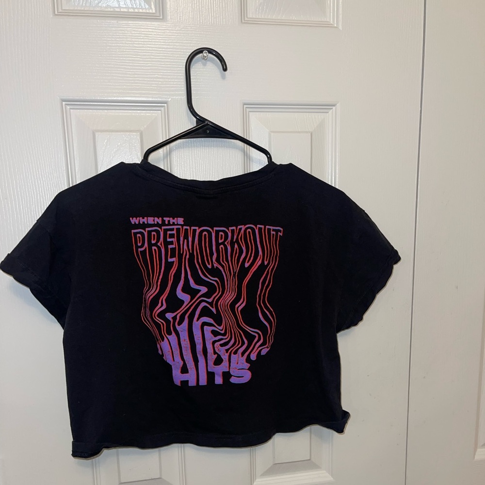 PRE-WORKOUT GRAPHIC CROP TEE Gymshark